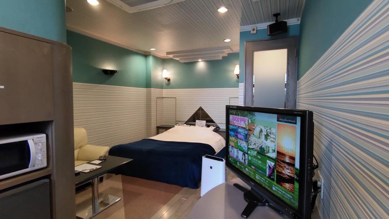 Hotel A-Style (Adults Only) คุมาโมโตะ ภายนอก รูปภาพ