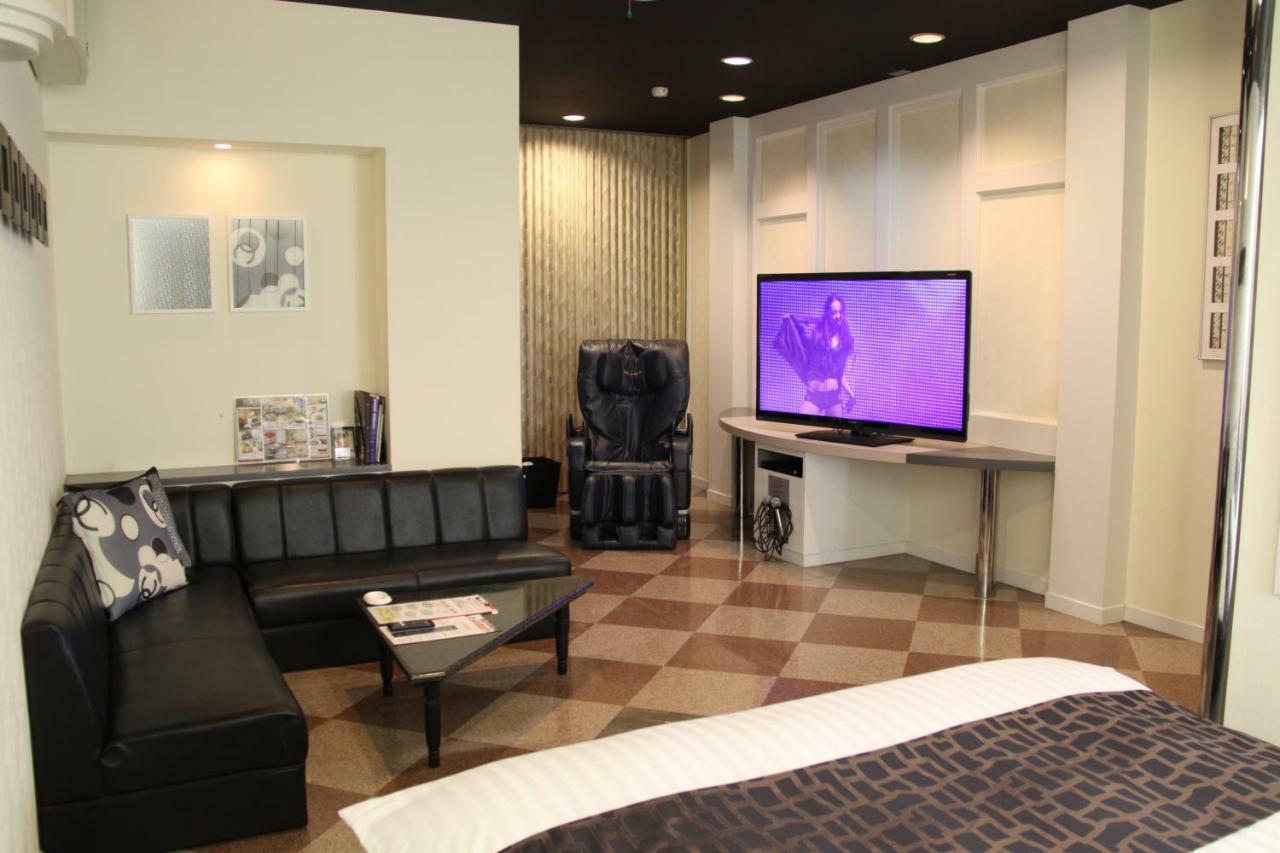 Hotel A-Style (Adults Only) คุมาโมโตะ ภายนอก รูปภาพ