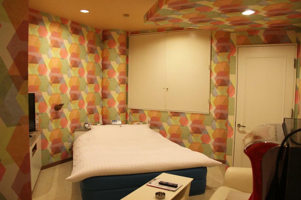 Hotel A-Style (Adults Only) คุมาโมโตะ ภายนอก รูปภาพ